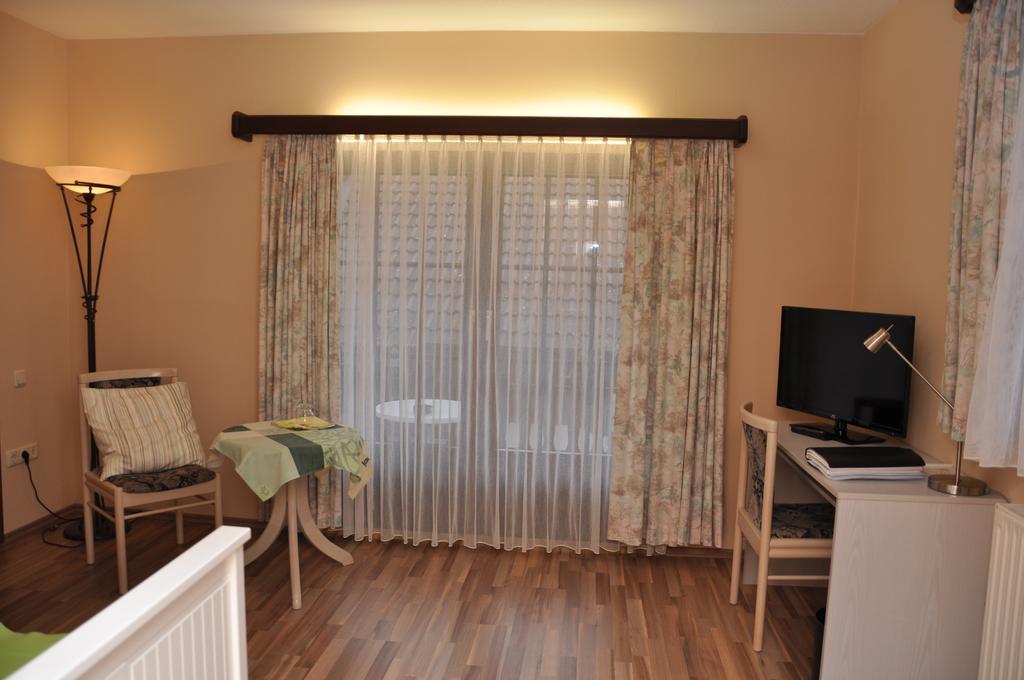 Hotel Jaegerklause Schmalkalden Phòng bức ảnh